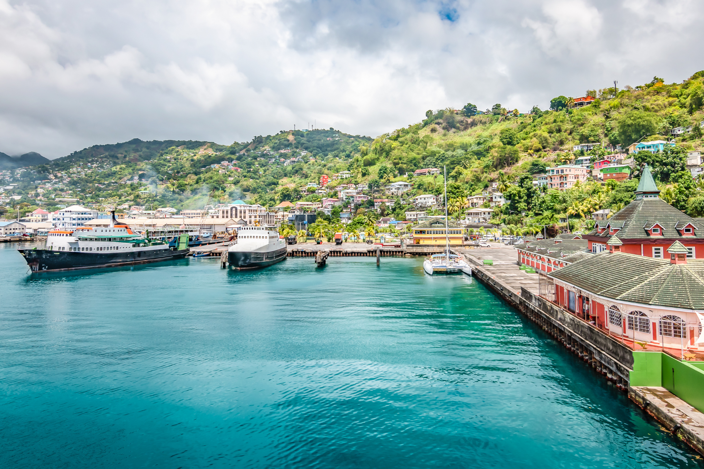 mount wynne  saint vincent and the grenadines.webp